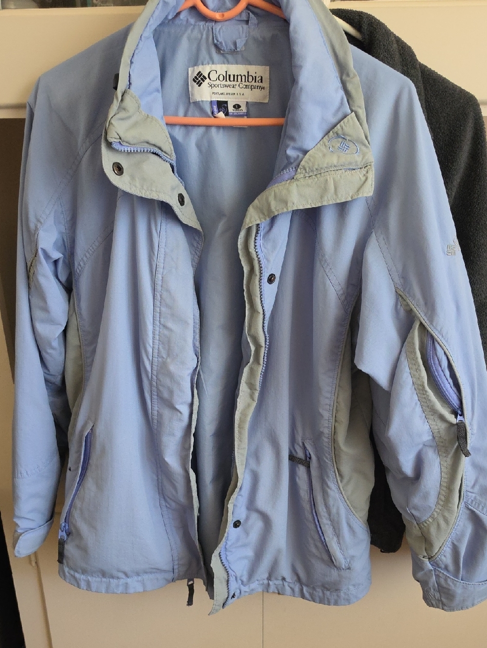 Columbia Light Blue and Gray Women's Ski Jacket